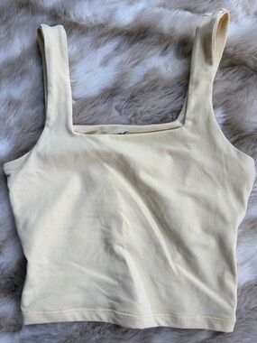 Butter yellow hollister tank